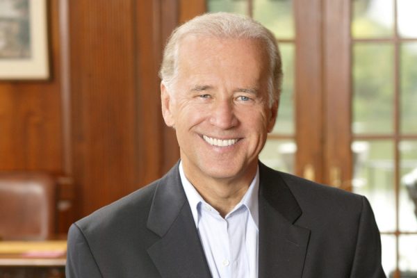 Joe_Biden,_official_photo_portrait_2