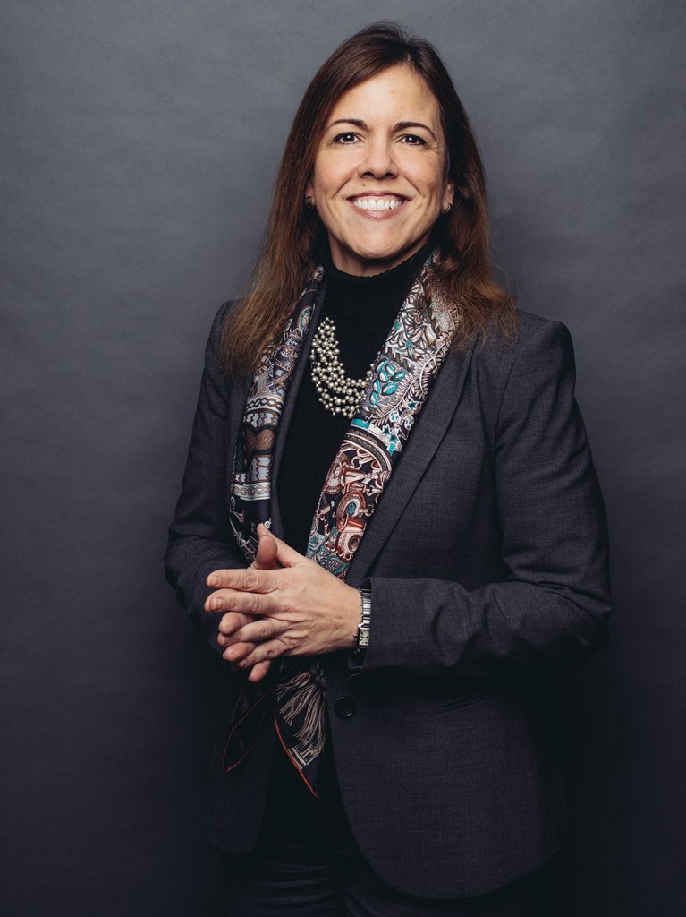 rigida Benitez ’93 served as the DC Bar’s forty-third president, as president of DC’s Hispanic Bar Association, and as a member of the board of DC’s Women’s Bar Association.