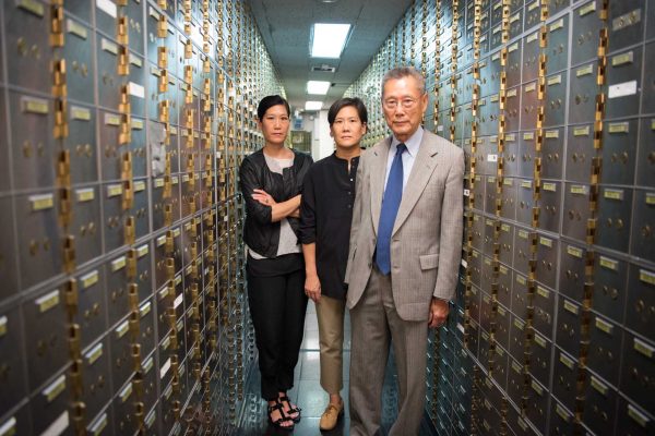 crop#2 - Vera Sung, Jill Sung, Thomas Sung from ABACUS, a PBS Distribution release. Photo courtesy of Sean Lyness
