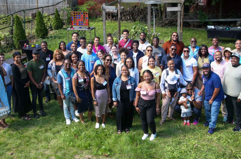 New Students, Alumni Connect at BLSA Welcome BBQ